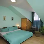 Bartok Ter Panzio 3*