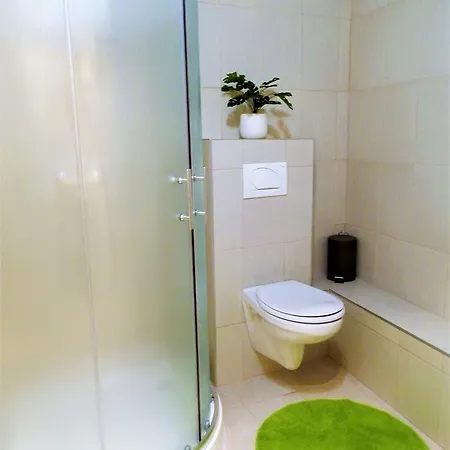 Bartok Ter Panzio אגר