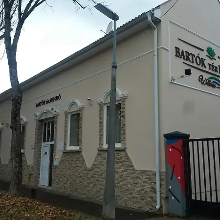 Panzió Bartók Tér Panzió 3*
